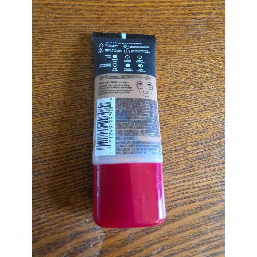 L'Oreal Infallible Pro Matte Foundation - 109 Classic Tan - 1 fl oz / 30 ml